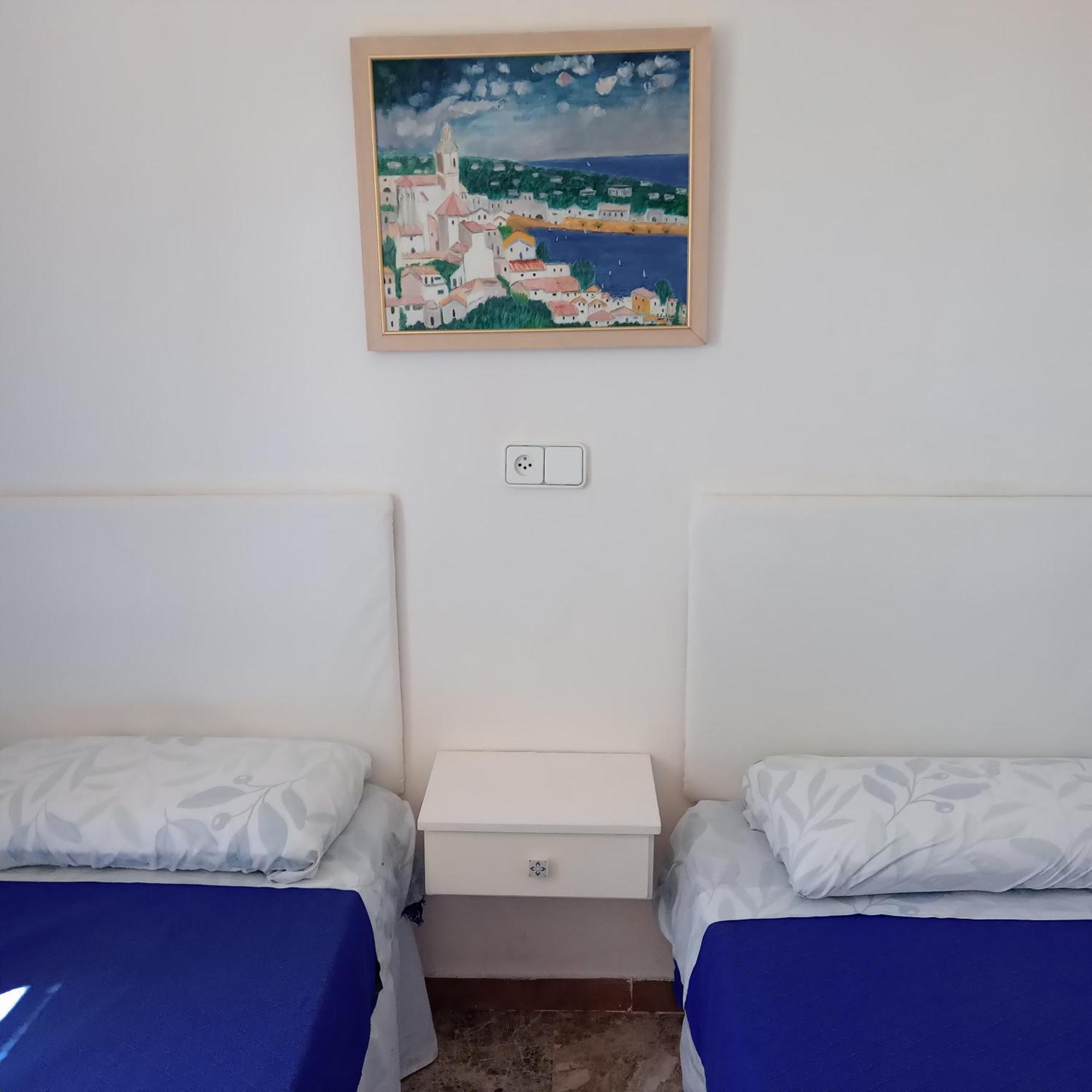 & Flowers Free Parking * Salou